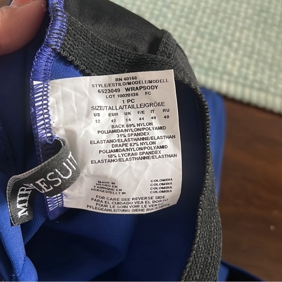 Miraclesuit Swimsuit One Piece Rock Solid Wrapsody Shaping - Picture 8 of 10